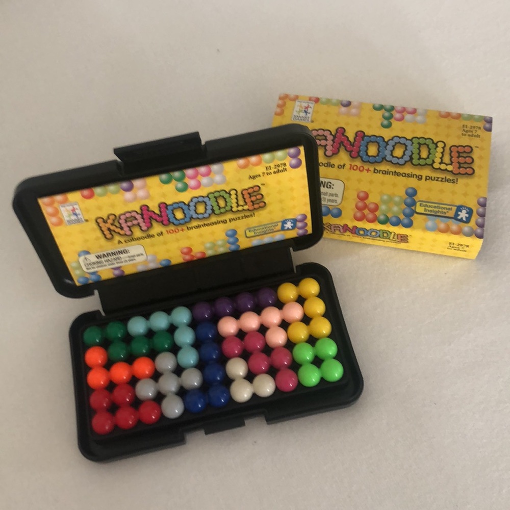 KANOODLE Game - Picture 2 of 8